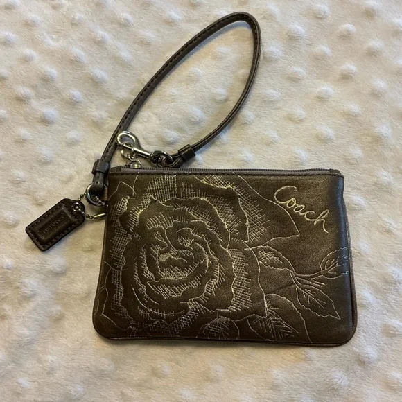 Coach Wristlet with Rose Design - Picture 2 of 7